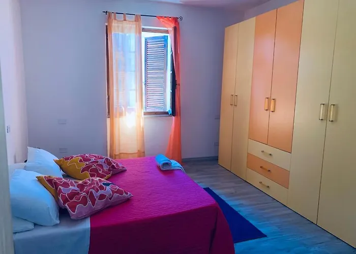 Smeralda Habitación en casa particular Olbia