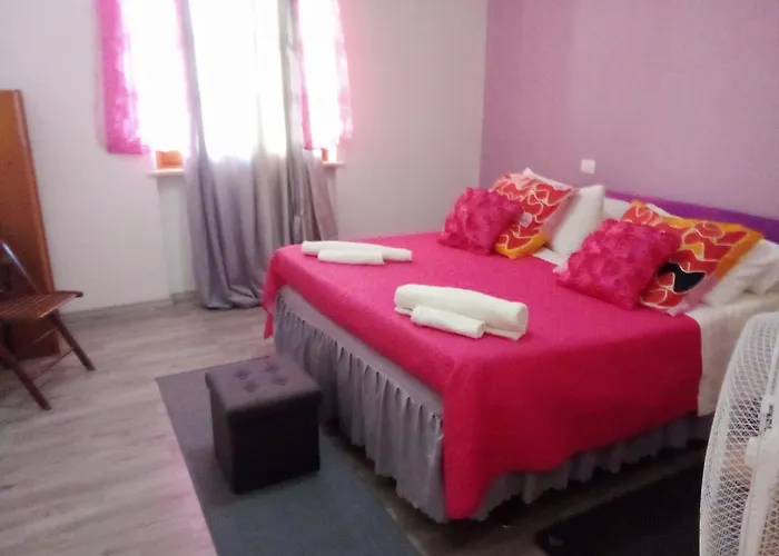 Smeralda Habitación en casa particular Olbia