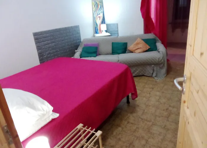 Smeralda Habitación en casa particular Olbia