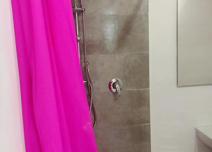 בית אירוח Smeralda *